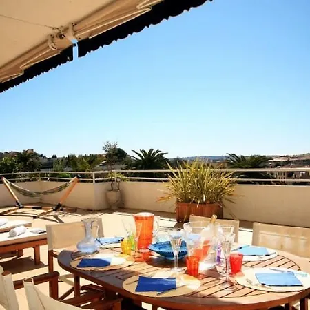 Le Gallia Apartment *